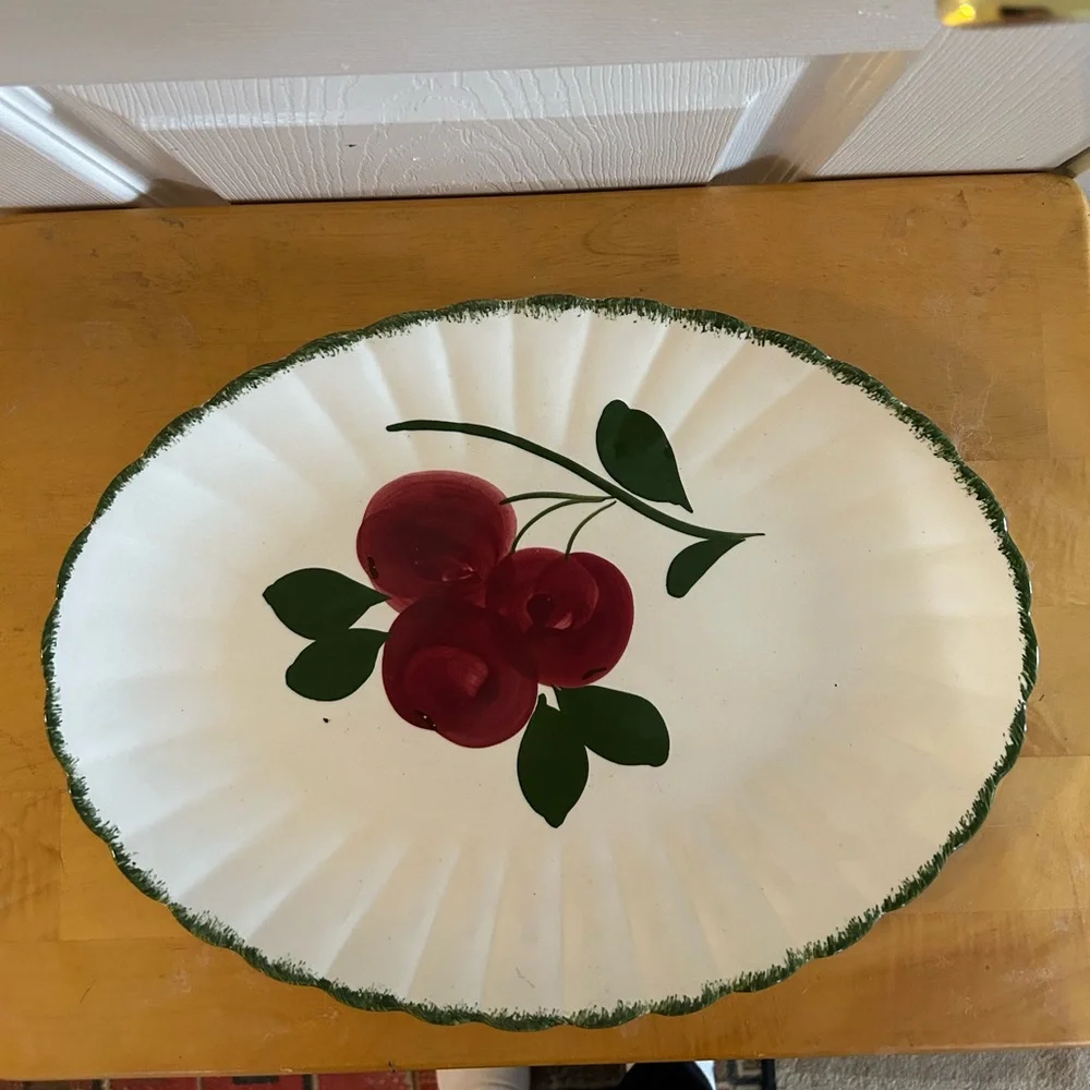 Blue Ridge “Apple Trio” platter - Picture 1 of 3
